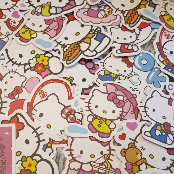 Hello Kitty Sticker Set Of 50 - Picture 1 of 2